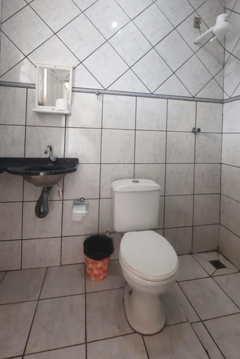 Bathroom, Ami Hotel, Várzea Grande