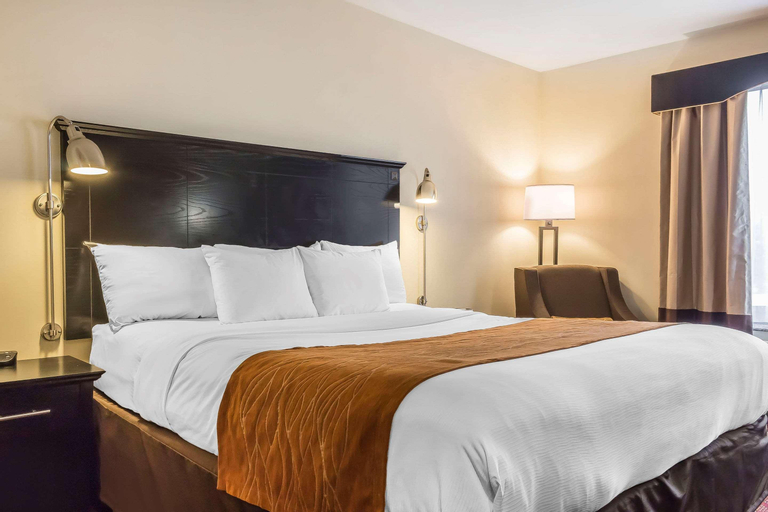 Bedroom 10