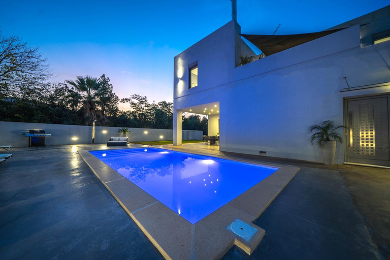 View 2, La Maison Du Soleil Luxury Villa by 8essentially, Crete