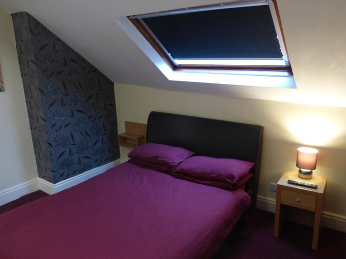 Bedroom 2, Don Valley hotel Sheffield arena, Sheffield