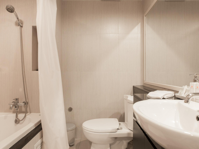 Bathroom 5