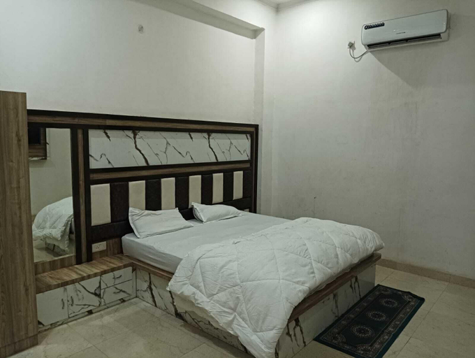 Bedroom 4, Hotel Atharv By GRB, Varanasi