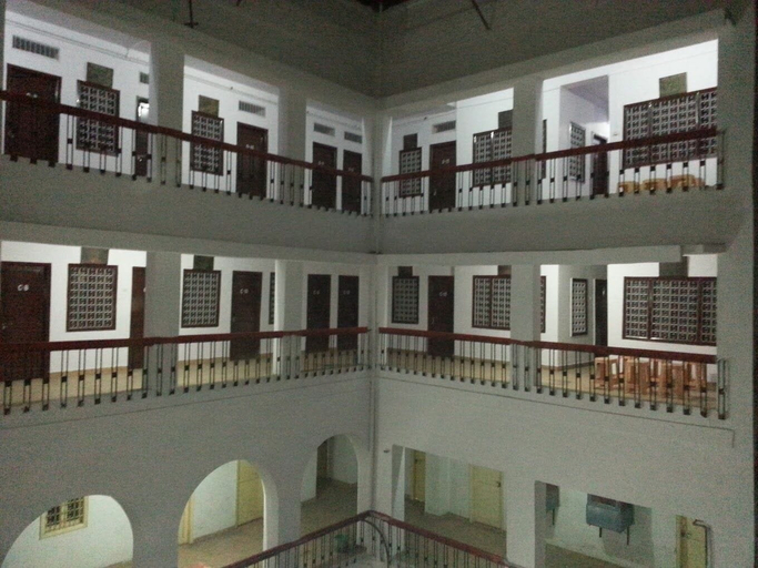 Others 4, Raj Hotel, Kaushambi