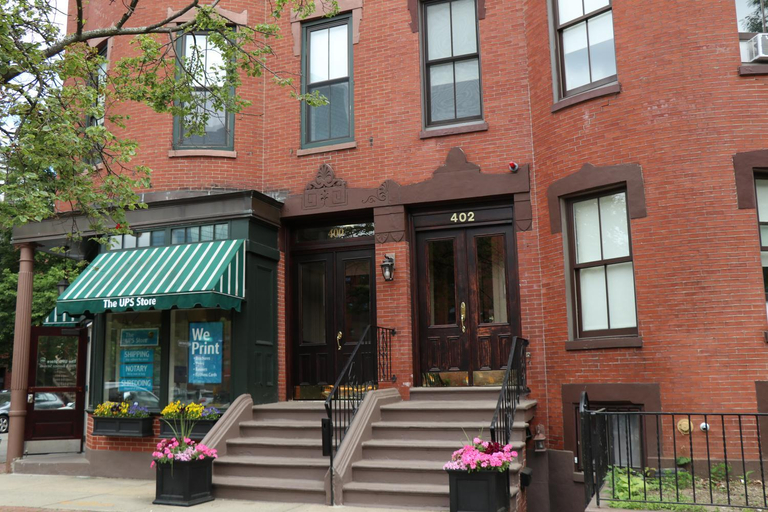 Others 5, Charming Studio in Boston Brownstone, C. Ave #33, Boston