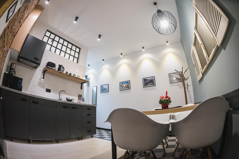 Food & Drinks, Zinne Apartments, Brasov