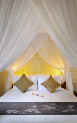 Bedroom 9