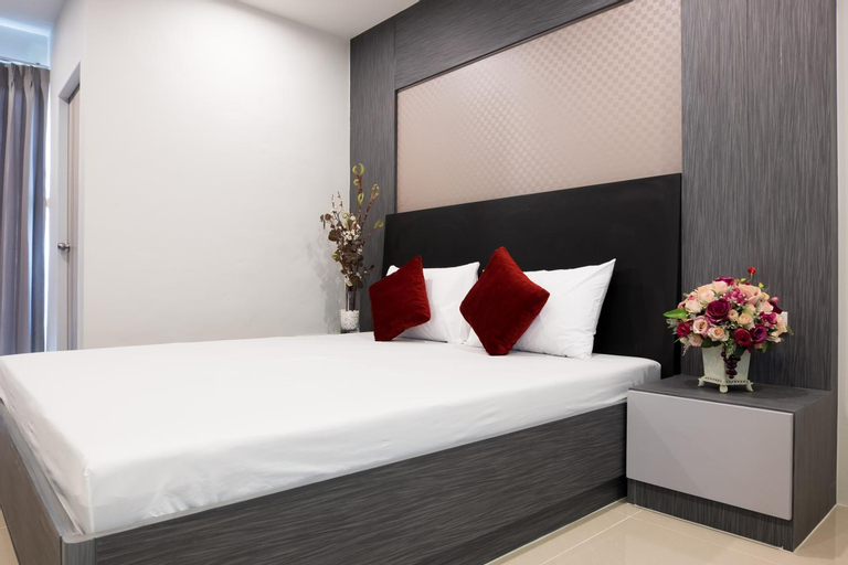 Bedroom 9