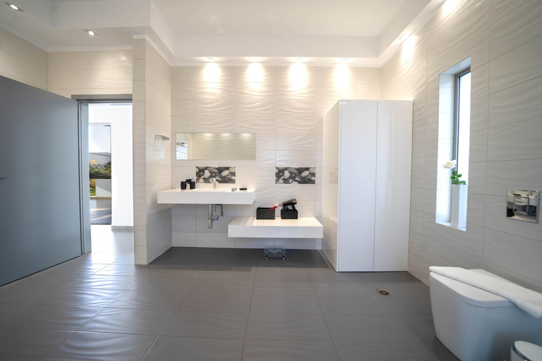 Bathroom 3, La Maison Du Soleil Luxury Villa by 8essentially, Crete