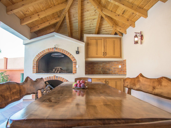 Others 3, Holiday Home in Imotski with Pool, Imotski