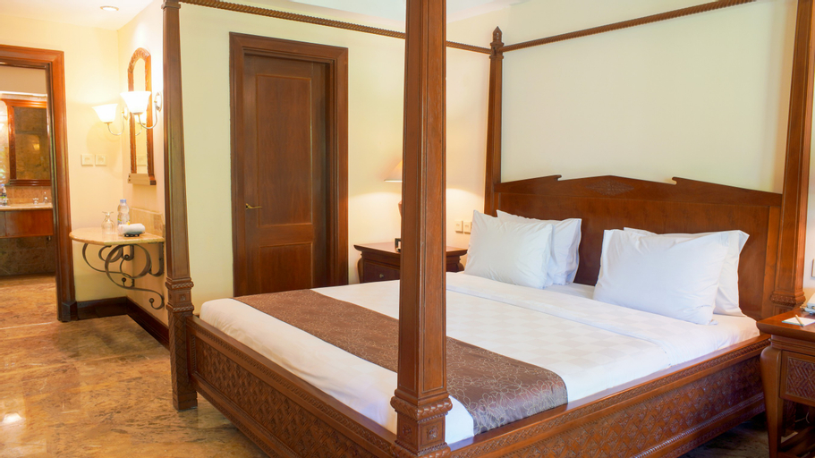 Bedroom 24
