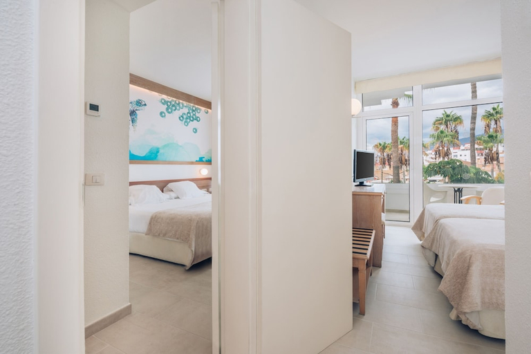 Bedroom 3, Iberostar Waves Las Dalias -All Inclusive, Santa Cruz de Tenerife