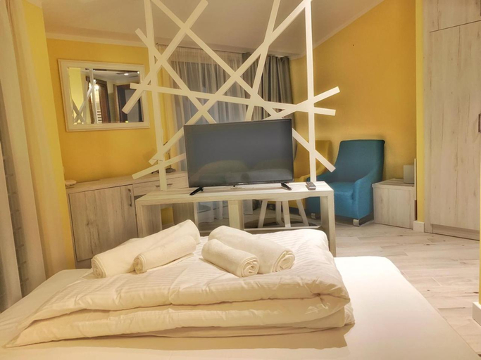 Bedroom 4, Hotel Pierina