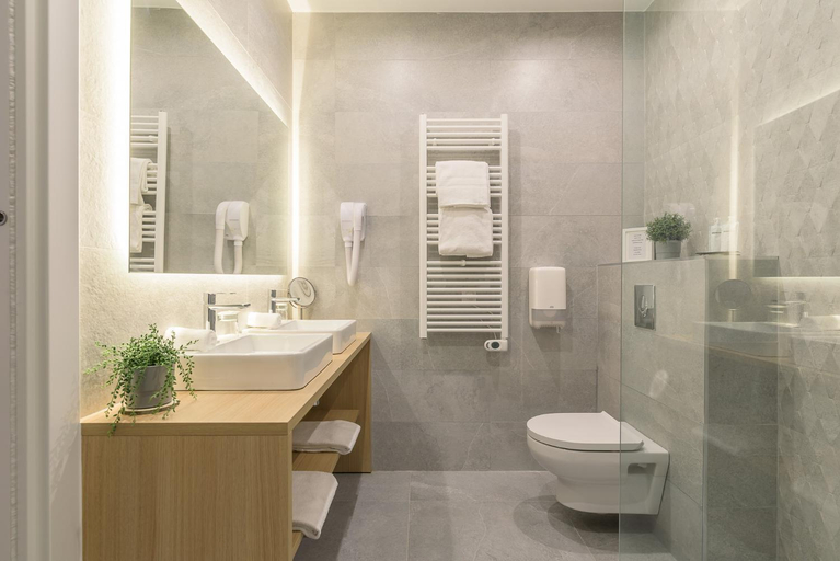 Bathroom 3