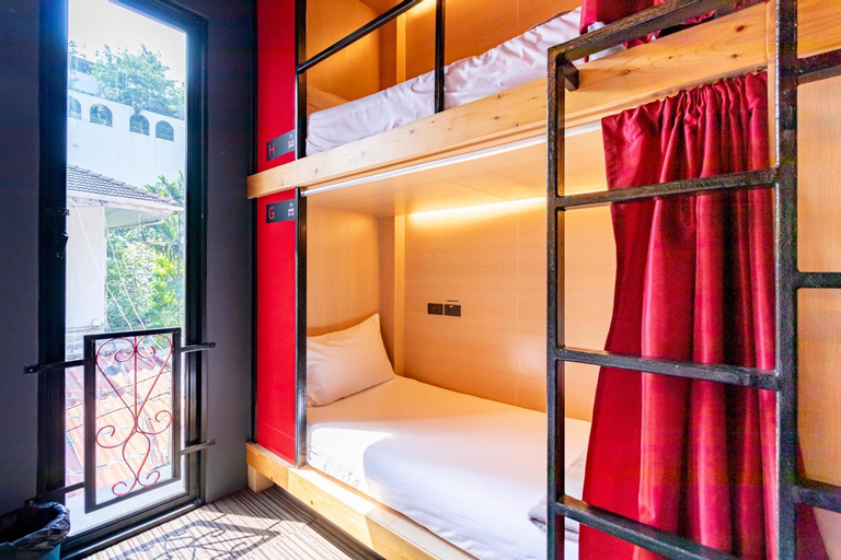 Bedroom 8
