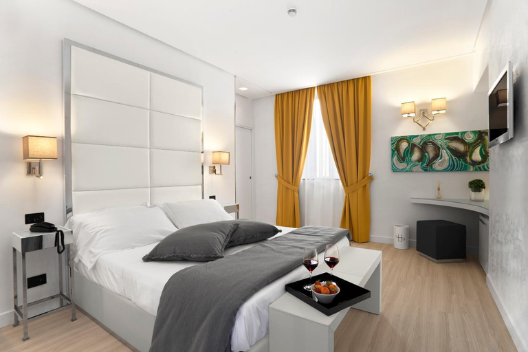 Bedroom 16