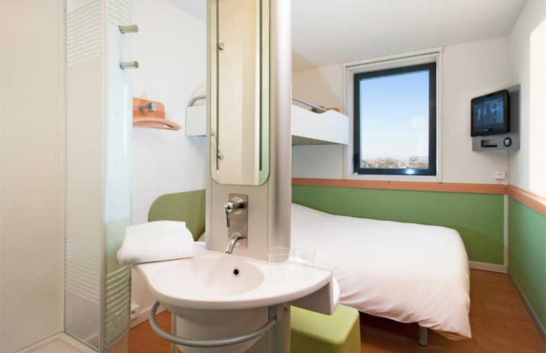 Bedroom 4, ibis budget Istres Trigance, Bouches-du-Rhône