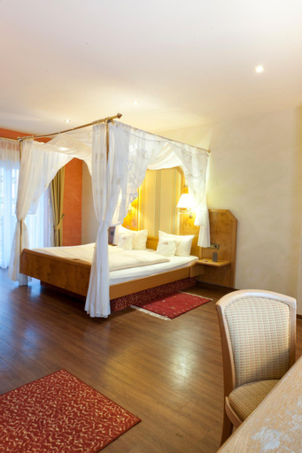Bedroom 8