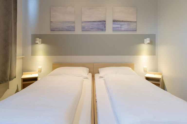 Bedroom 9