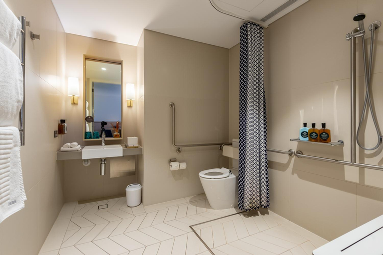 Bathroom 7