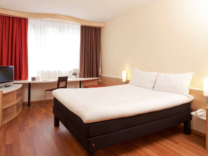 Bedroom 4, ibis Budapest City, Budapesti