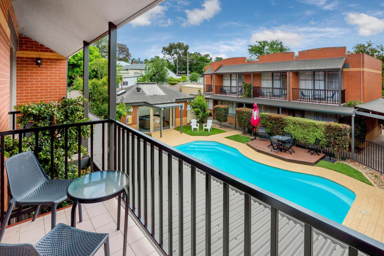 Sport & Beauty 5, National Hotel Complex, Gr. Bendigo - Central