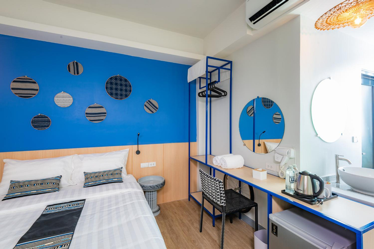 Bedroom 23