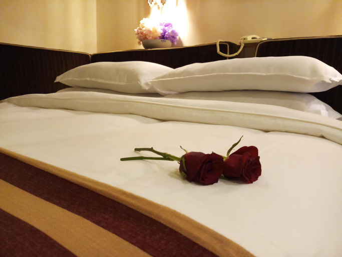 Bedroom 12