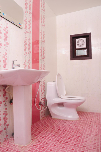 Bathroom 4, Vaishnav Houseboat, Alappuzha