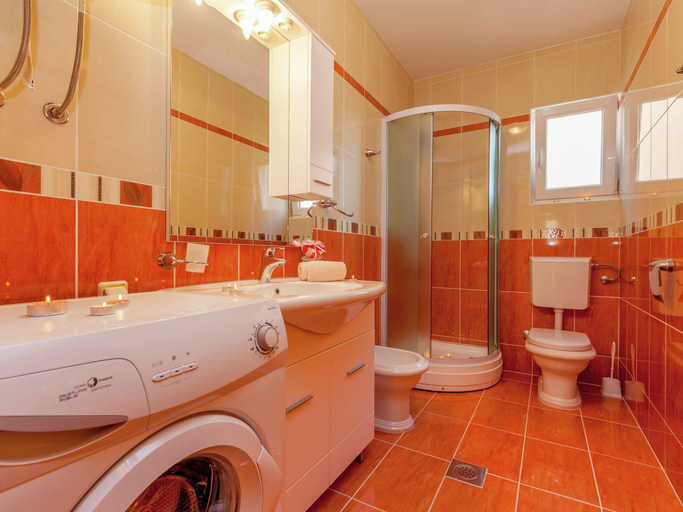 Bathroom, Romantic Forest Retreat, Crikvenica