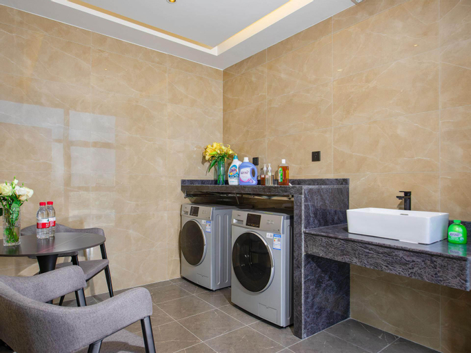 Bedroom 3, Country Inn & Suites by Radisson Foshan Zumiao Lingnan Xintiandi, Foshan