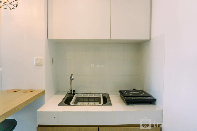 Others 5, Fancy and Serene 1BR M-Town Residence By Travelio, Tangerang