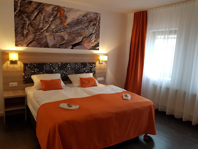 Bedroom 14
