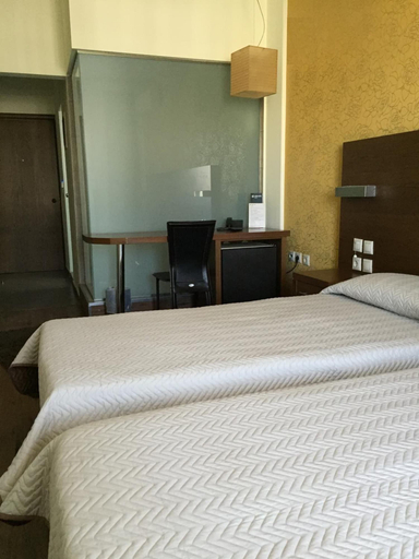 Bedroom 3, Hotel Rotonda, Central Macedonia