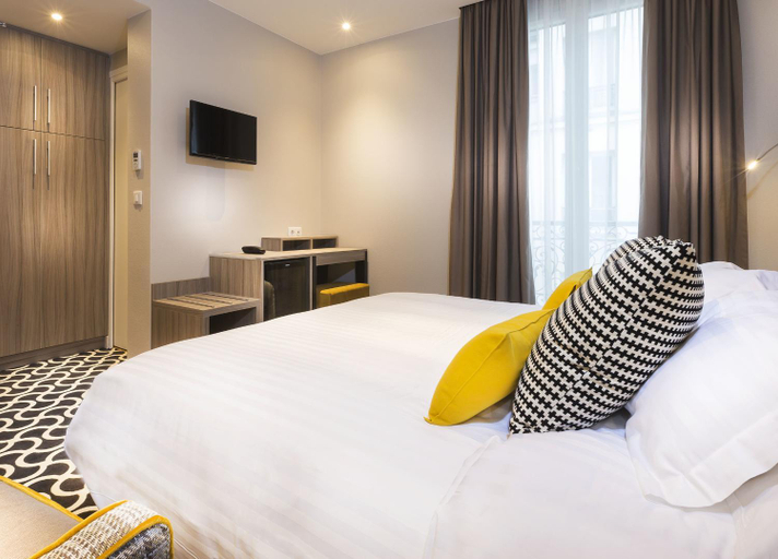 Bedroom 3, Hotel International, Paris