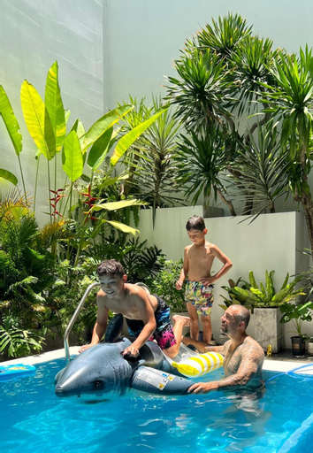 Swimming Pool 10