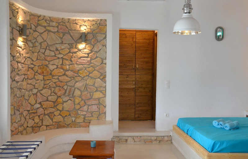 4, STUDIOSWORX Apartments, South Aegean