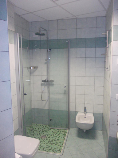 Bathroom 3, Croce Bianca, Verbano-Cusio-Ossola