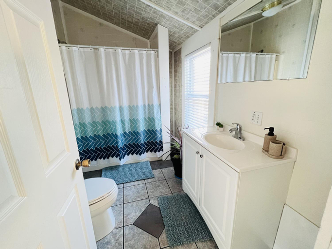 Alwaves Family 3 Bedroom Beach Apartment, Cape May