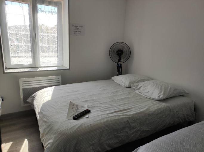 16 rue des Deportes, Vosges