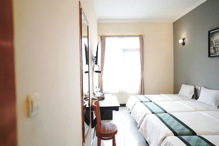 Bedroom 9