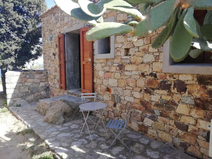 Others 5, Clos Olivella, Haute-Corse