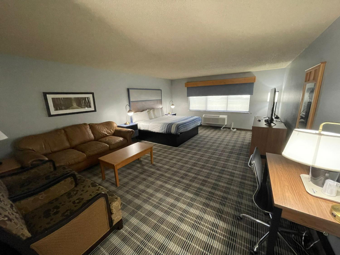Bedroom 8