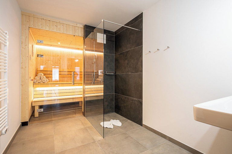Bathroom 3, Alpenzauber Apartments by Monteviva, Reutte