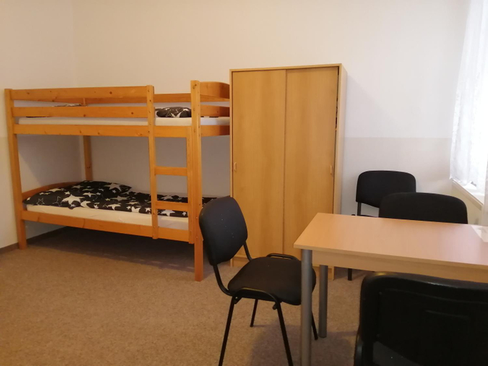 Others 3, Hostel Kasperske Hory, Klatovy