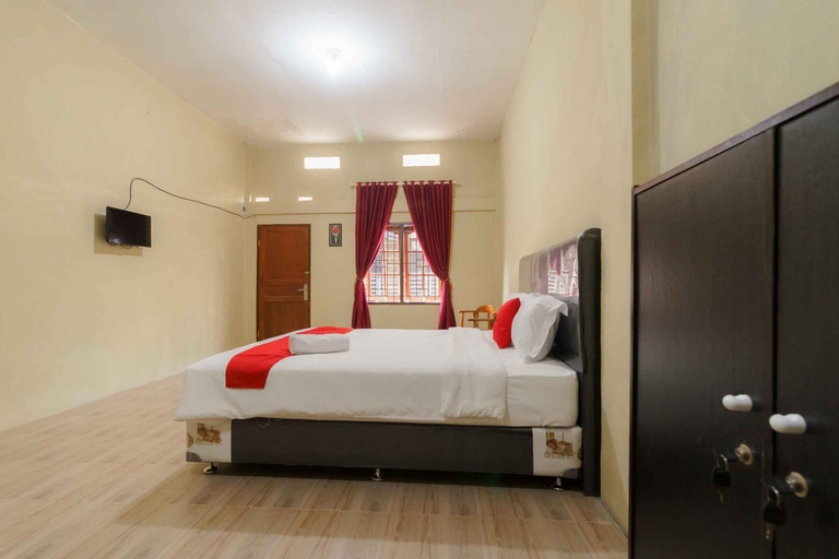 Bedroom 11