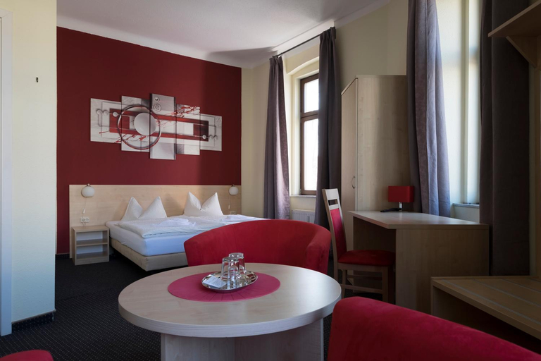 Bedroom, Gastehaus Lisakowski Pension am Brautwiesenpark, Görlitz
