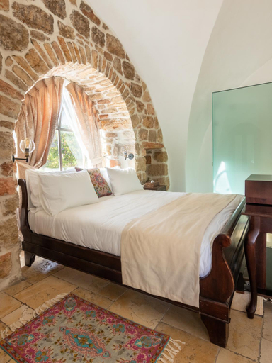 Bedroom 4, Flora Valley Boutique Hotel