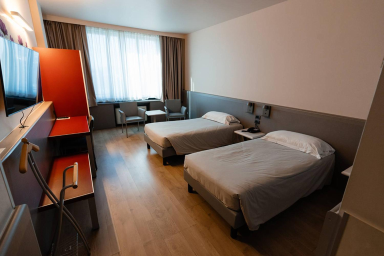 Bedroom 6