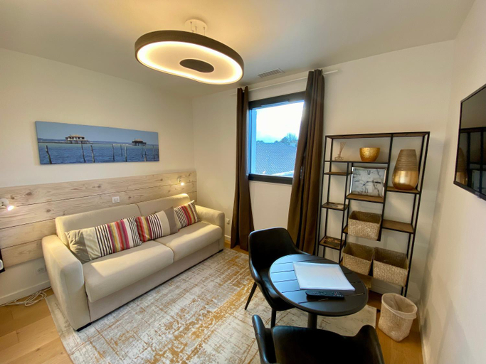 Others 2, La villa du golf - chambre d hotes, Gironde