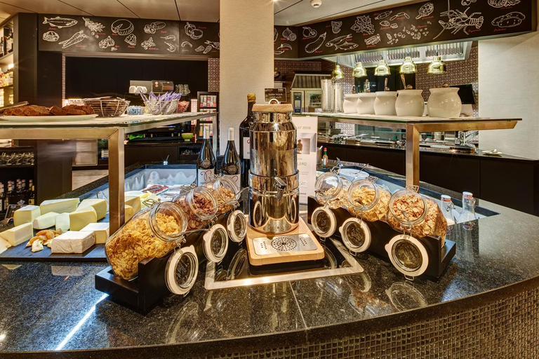 Restaurant 3